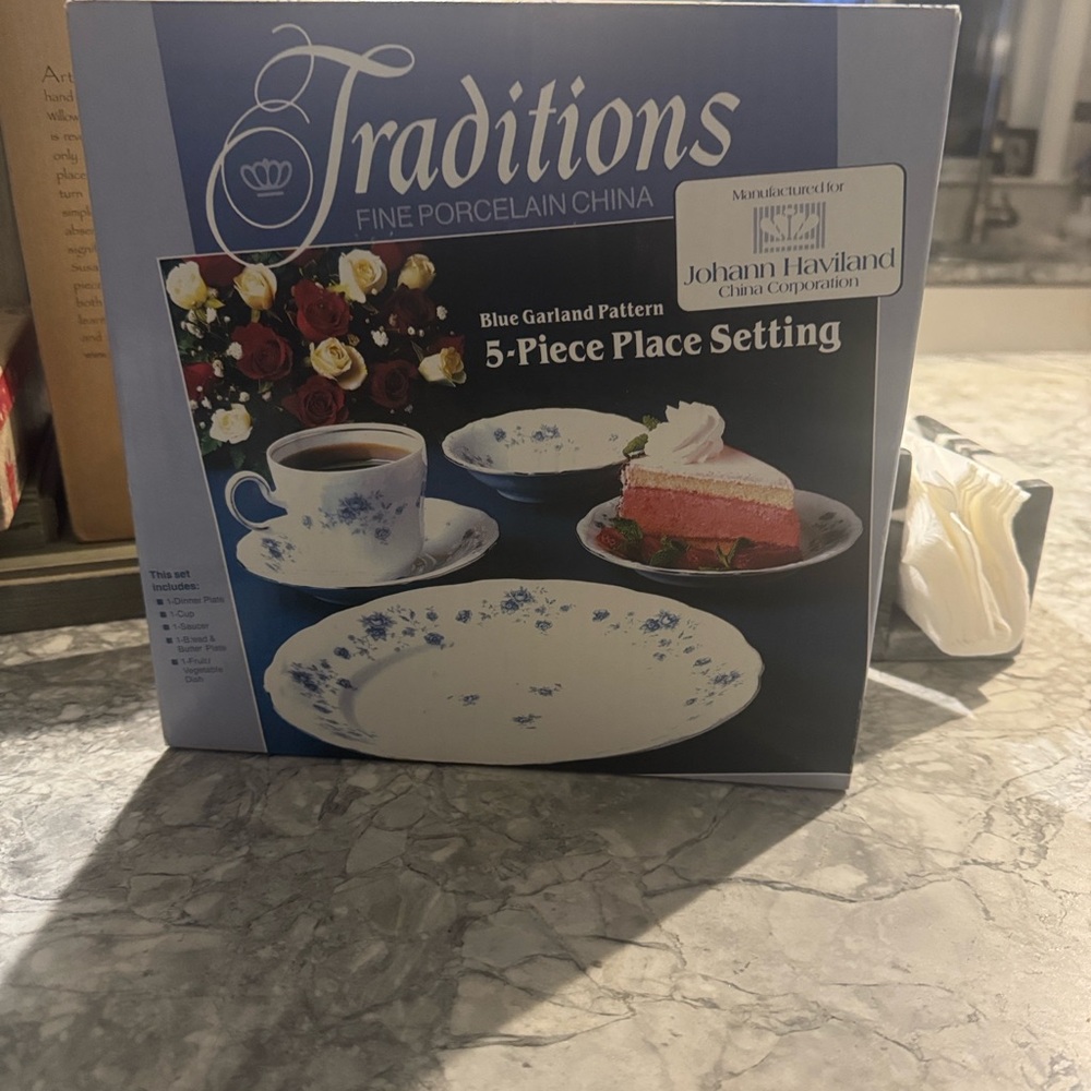 Haviland Blue Garland 5-Piece Place Setting